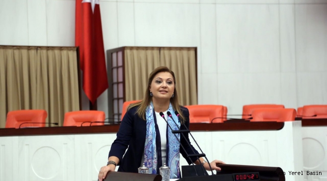 Köksal, atanamayan öğretmenleri gündeme getirdi