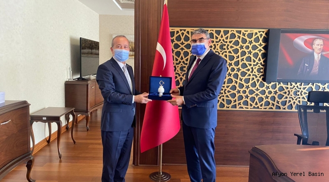 TAYTAK, SİNANPAŞA İLÇESİNE KOSGEB İLÇE TEMSİLCİLİĞİ İÇİN SÖZ ALDI