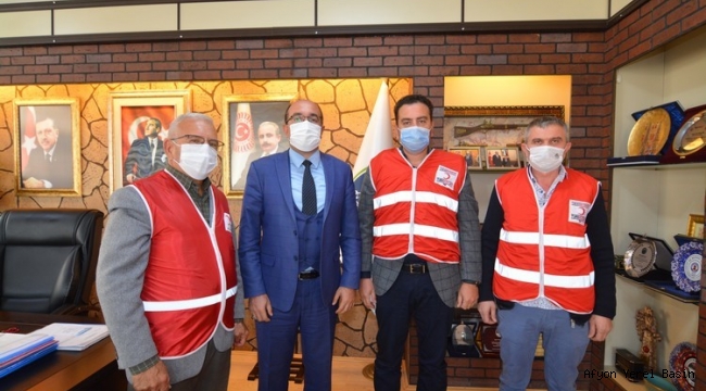 TÜRK KIZILAYI SANDIKLI ŞUBESİNDEN BAŞKAN MUSTAFA ÇÖL’E ZİYARET