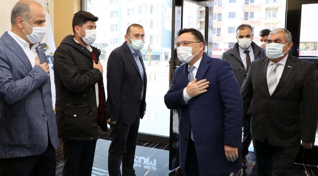 Vali Gökmen Çiçek MÜSİAD'ı Ziyaret Etti