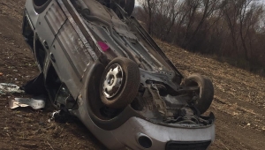 Dinar'da Araç Takla Atarak Durabildi