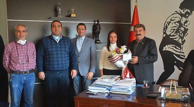 Personelden Başkan Sarı’ya Anlamlı Ziyaret