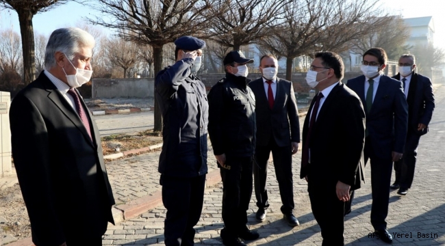 Vali Gökmen Çiçek Sultandağı İlçesindeydi
