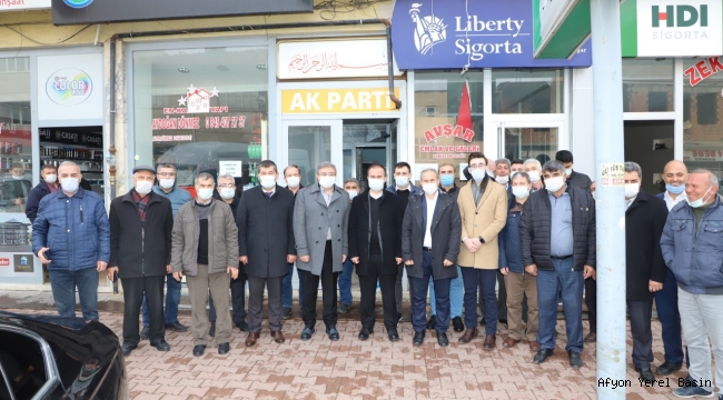 AK PARTİ HEYETİ İLÇELERE ÇIKARMA YAPTI