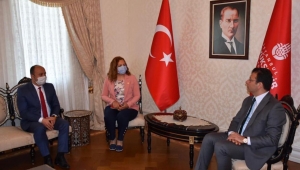 İmamoğlu'ndan, Dazkırı Belediyesi'ne araç desteği