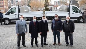 Vali Çiçek, TKDK Desteği ile Süt Toplama Aracı Alan Üreticiye Anahtarları Teslim Etti