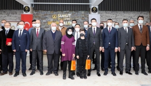 Hayırseverler Plaketle Ödüllendirildi