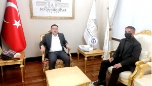 MUHTAR ARSLAN, SÜPER VALİMİZ GÖKMEN ÇİÇEK'İ ZİYARET ETTİ..