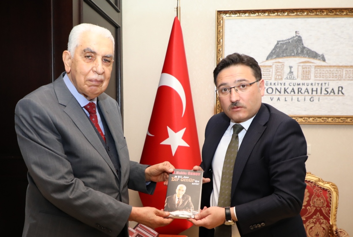H.Hakkı Özsoy'un, 80 yılın hatıralarını içeren kitabı çıktı