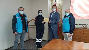 İl Sağlık Müdürlüğü İSDEM Ekiplerince Plaketle Ödüllendirildi