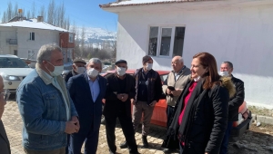 Köksal, belde ve köylerde vatandaşların dertlerini dinledi