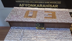 POLİS EKİPLERİ DURDURDUĞU ARAÇTA 3660 ADET UYUŞTURUCU HAP ELE GEÇİRDİ..