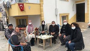 AK PARTİ HEYETİNDEN ROMAN VATANDAŞLARA NEZAKET ZİYARETİ