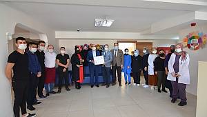 BAŞKAN MUSTAFA ÇÖL’DEN ENGELLİ BAKIM MERKEZİNE ZİYARET