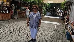  Dinar'da Yasemin Öğretmen Vefat Etti