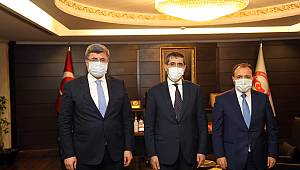 Rektör Karakaş’tan Cumhurbaşkanlığı Strateji ve Bütçe Başkanı Şenel’e Ziyaret