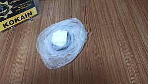 UYUŞTURUCU SATICILARI POLİS'DEN KAÇAMADI..