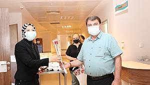  Başkan Sarı'dan Hemşireler Haftası'nda Anlamlı Ziyaret