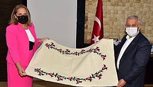 BAŞKONSOLOS SUZAN NOVOBERDALİU: