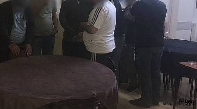 Polis Ekiplerinden Kaçak Kumar baskını.!