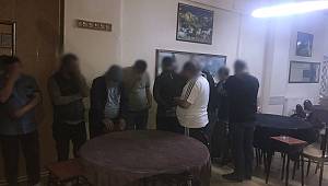 Polis Ekiplerinden Kaçak Kumar baskını.! 