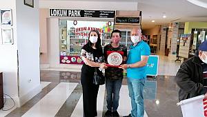 SANDIKLI PARK OTELDEN OTİZMLİ ÇOCUKLARA JEST 