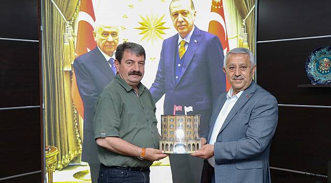 Afyonkarahisar Belediye Başkanı Zeybek’ten Başkan Sarı’ya ziyaret