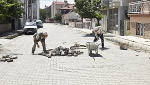 Çay İlçesinde Yol Çalışmaları Yapılıyor