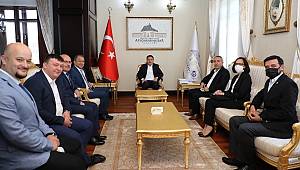 Vali Çiçek, Sigorta Haftası Nedeniyle AFSAD Üyelerini Kabul Etti