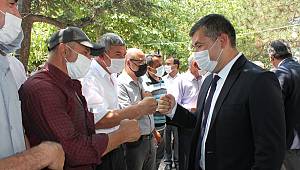 Afyonkarahisar Protokolü Çay Halkı ile Bayramlaştı.