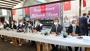 PROTOKOL TAŞ MEDRESE'DE BAYRAMLAŞTI