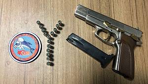 RUHSATSIZ TABANCA ELE GEÇİRİLDİ.!