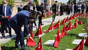 Büyük Taarruz Şehitliği ve İstiklal Tanıtım Merkezi Ziyaret Edildi