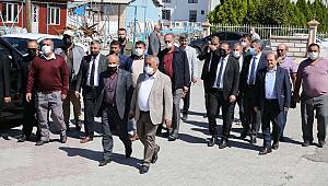 BAŞKAN ZEYBEK´TEN OSMANGAZİ MAHALLESİ´NE ZİYARET