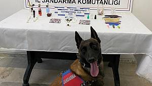 DURDURULAN ARAÇ'TAN UYUŞTURUCU MADDE YAKALANDI.