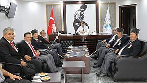 Gazilerimizden Başkan Sarı'ya iade-i ziyaret