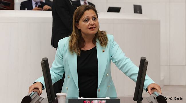 “Halinden memnun olan esnaf değil, 5’li müteahhit çetesi”