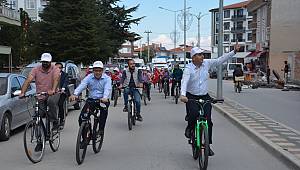 ŞUHUT’TA BİSİKLET TURU YAPILDI