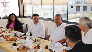 Vali Çiçek, UNESCO Türkiye Milli Komitesi Üyeleri ile Bir Araya Geldi