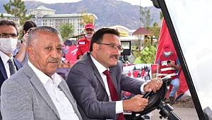 	ZEYBEK BAŞKAN FESTİVAL ALANINI ZİYARET ETTİ