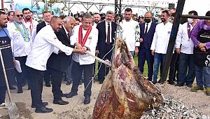 	AFYON MUTFAĞI FESTİVALLE TAÇLANDI
