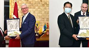 BÜYÜKELÇİLER´DEN ZEYBEK BAŞKAN´A ZİYARET