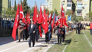  Dinar’da 29 Ekim Cumhuriyet Bayramı Coşkuyla kutlandı