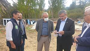 İbrahi Yurdunuseven Sinanpaşa'yı ziyaret etti