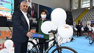 KİTAPLARI OKUDULAR ÖDÜLLERİ KAPTILAR