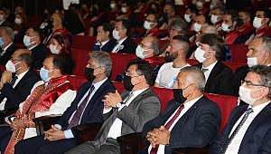 2021-2022 Akademik Yılı Açılışı ve Ödül Töreni Vali Gökmen Çiçek’in Katılımıyla Yapıldı