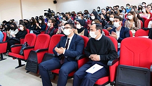 Afyonkarahisar Başsavcısı Karabacak, Genç Hukukçu Adaylarıyla Deneyimlerini Paylaştı