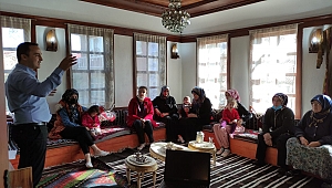 AİLE OKULU SEMİNERLERİ BAŞLADI