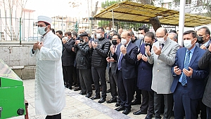 Çalışma ve Sosyal Güvenlik Bakanı Vedat Bilgin Dinar'da Emekli Öğretmen Sezai Akalan'ın Cenaze Töreninde