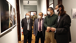 “Mevsimler” ve “Sesime Sesin” Kişisel Fotoğraf Sergileri Açıldı